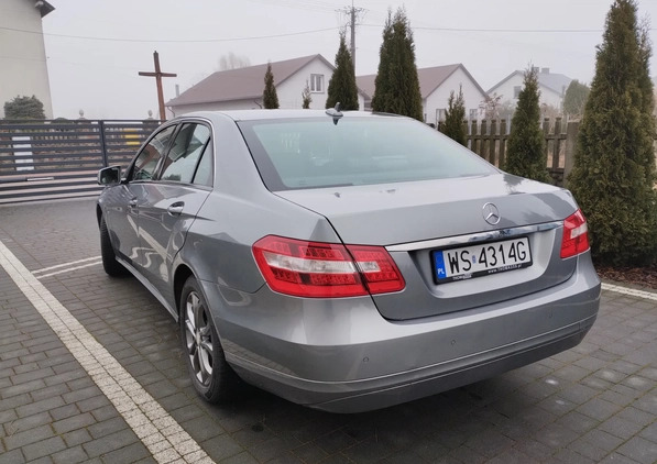 Mercedes-Benz Klasa E cena 55000 przebieg: 126000, rok produkcji 2011 z Siedlce małe 92